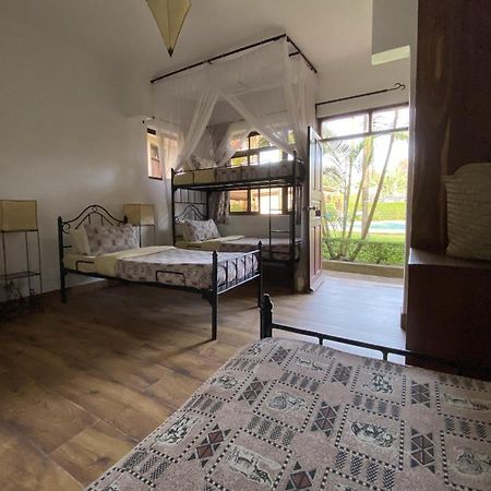 Ahadi Lodge Аруша Екстер'єр фото